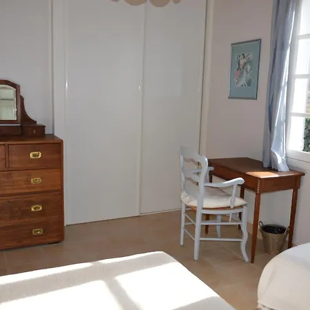 Charmante Maison 5 Pers, Wi-fi, Proche - Fr-1-323-537