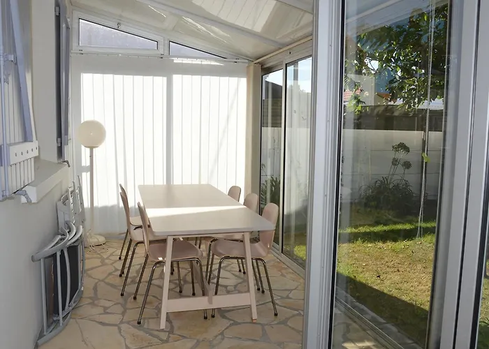 Charmante Maison 5 Pers, Wi-fi, Proche - Fr-1-323-537 생장드몽