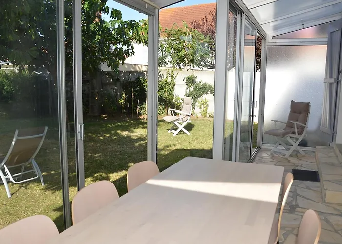 펜션 Charmante Maison 5 Pers, Wi-fi, Proche - Fr-1-323-537