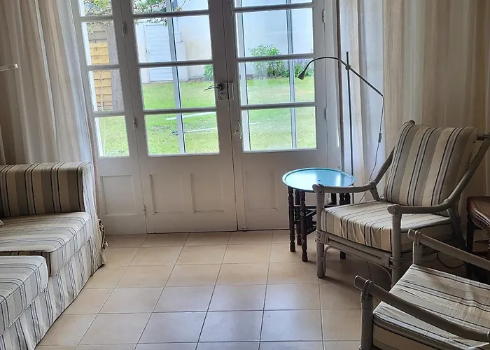 Charmante Maison 5 Pers, Wi-fi, Proche - Fr-1-323-537 펜션 생장드몽